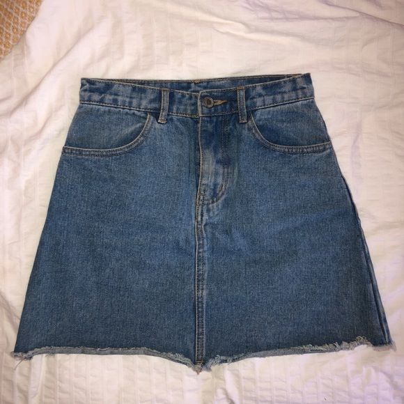 Brandy Melville Jean Skirt - Picture 3 of 3